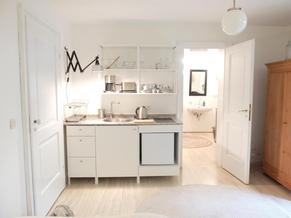Ferienstudio-Apartment Tausendfreund "Adults Only" Am Chiemsee Breitbrunn am Chiemsee Eksteriør bilde